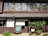 「【京都・大原】緑あふれる庭を眺めながら憩える古民家カフェ「cafe ＆ Book APIED」」の画像5
