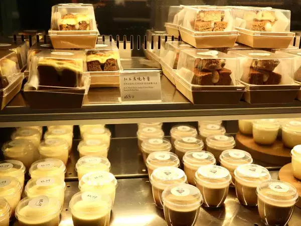 「【台湾おすすめカフェ】プリンとタピオカミルクティーが絶品！台北・玖仰茶食文化」の画像