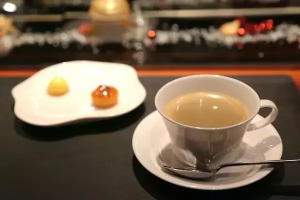 「六本木「ロブション」と「鳥取」による期間限定フレンチとは？冬の松葉がにも」の画像