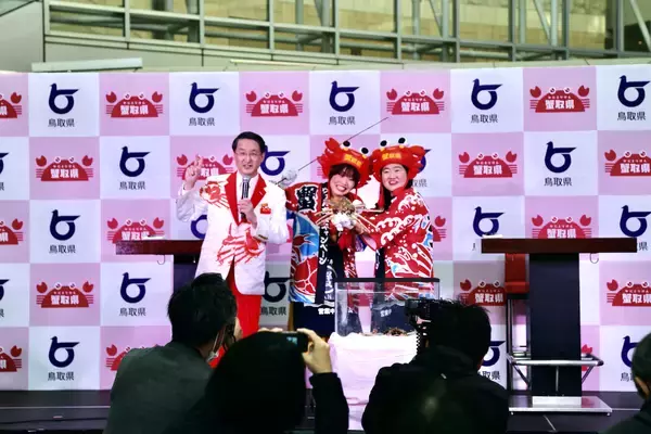 「六本木「ロブション」と「鳥取」による期間限定フレンチとは？冬の松葉がにも」の画像