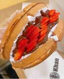 「東京・新大久保についに上陸！韓国発「巨大ワッフル専門店・ワッフルカーン」」の画像1