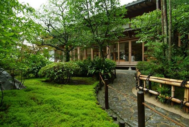 ひとつだけ願い事を叶えてくれる 京都のパワースポット 鈴虫寺 15年9月7日 エキサイトニュース