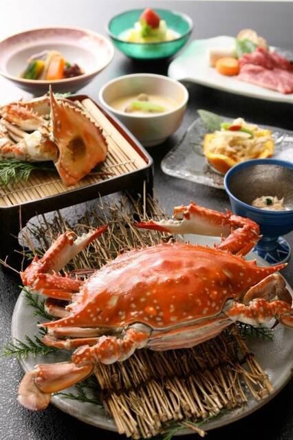 日本一美味しいと言われる竹崎蟹って 蟹グルメと絶景温泉の 蟹御殿 16年4月2日 エキサイトニュース