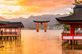 「３位が姫路城で２位が厳島神社！行ってよかった日本の世界遺産１位は？」の画像1