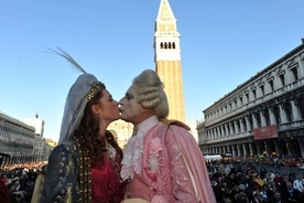 世界最大級のお祭、イタリアで「ベネチアカーニバル２０１４」が開催中！