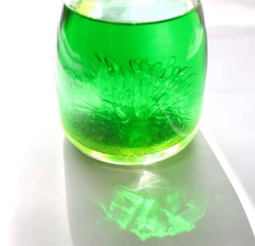 世界でひとつだけ 水晶栽培キット って知ってる 15年6月26日 エキサイトニュース 世界でひとつだけ 水晶栽培キット って知ってる 15年6月26日 エキサイトニュース