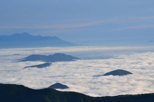 長野 奇跡の雲海を望む天空の一軒宿 幻想的な絶景 王ヶ頭ホテル 16年2月21日 エキサイトニュース