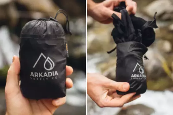 【旅グッズ流行予想】超コンパクトに折り畳める「防水スマートバックパック」