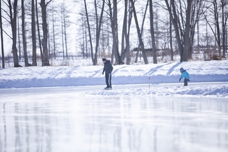 和歌山県初の屋外スケートリンク「アオゾラ アイスパーク」12月20日から期間限定オープン ｜道の駅 四季の郷公園