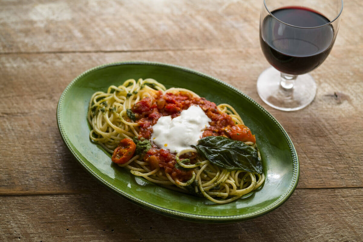 【成城石井でおいしい冬支度を！】こだわりチーズとワインで楽しむ「立冬フェア」でペアリング体験｜実食レポート