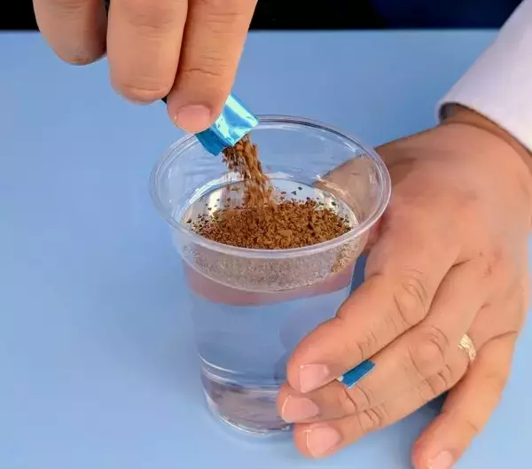 「【入場無料のGWイベント】不思議なコーヒータイムを楽しむ没入体験！外れなしのカプセルトイも｜ネスカフェ アイスブレンド」の画像