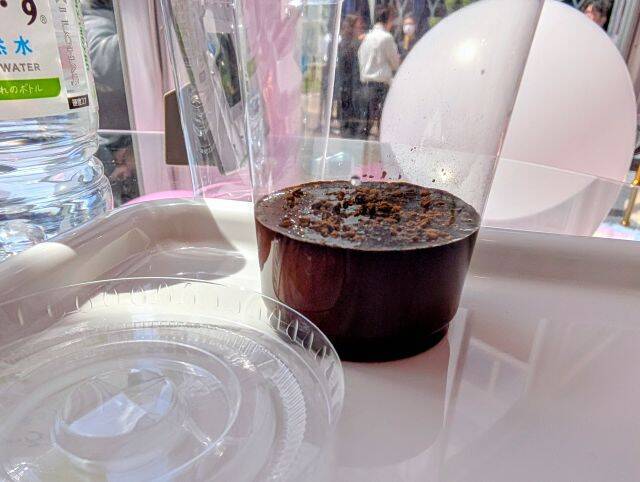 【入場無料のGWイベント】不思議なコーヒータイムを楽しむ没入体験！外れなしのカプセルトイも｜ネスカフェ アイスブレンド