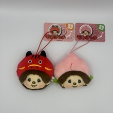 【福島限定！人気の赤べこに続くご当地シリーズ第2弾】モンチッチが「桃」に変身！フェイスマスコットが12月下旬に発売