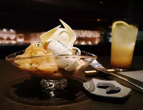 「渋谷の隠れ家を徹底レポ！完全会員制「Remake easy」で味わう4月限定魅惑の香りのパフェって？」の画像