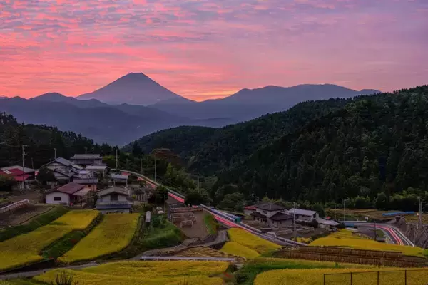 「【佐藤友也 Web個展『トワイライト』】この時間だけの空の色｜第一回「#旅心フォトコンテスト by TABIZINE」大賞受賞記念」の画像