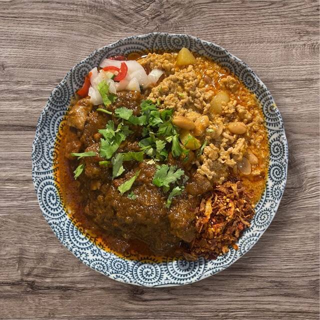 【東京カレー万博】食べログ3.5超の名店が集まる！ラーメン百名店との異次元コラボも｜新宿区立大久保公園