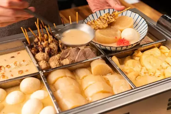 「【食べ飲み放題が税込3,300円！】メニューは全100種以上「九州豚骨おでんと卓上もつ煮込みおすすめ屋」｜愛知県名古屋市」の画像