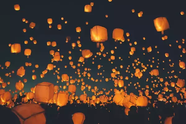 「【七夕スカイランタン祭り2026】埼玉と京都で開催！夏まつりの雰囲気と一緒に楽しむ幻想的な夜」の画像