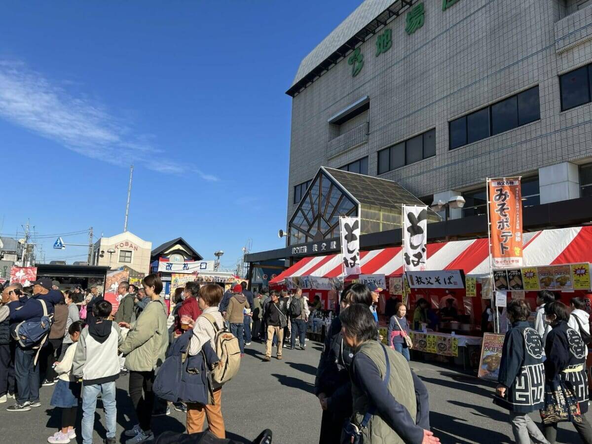【蒸気機関車・SL秩父曳き山夜祭り号】日本三大曳山祭のひとつ「秩父夜祭」に合わせて特別運行！