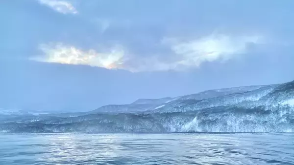 【雲海と天空のインフィニティ温泉！】途方もなく居心地がいい「シャレーアイビーワイス」宿泊記｜北海道ニセコ・花園