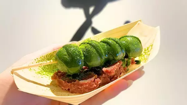 「【抹茶好きの新聖地！？】ひと口目から濃さがすごい！静岡抹茶を味わい尽くす「熱海さとり本店 おこいちゃ茶房」の濃厚スイーツに注目｜静岡県熱海市」の画像