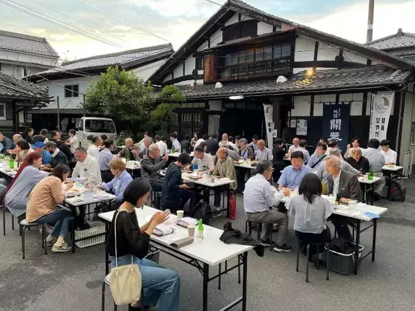 「【日本酒が飲み放題！ひやガーデン】創業350年超の酒蔵で開催！今年は佐野駅まで無料バス運行も｜栃木県」の画像