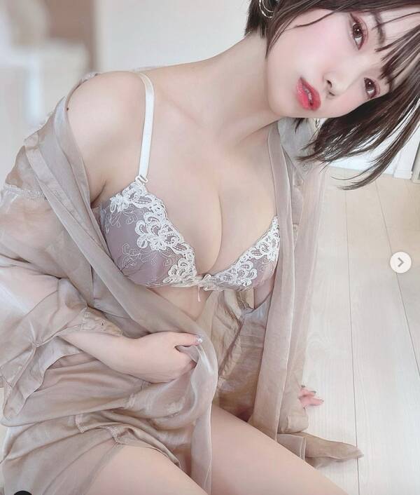 美形コスプレイヤー 相良ましろが魅せた悩殺ランジェリー姿 2021年6月3日 エキサイトニュース