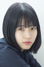 主演映画でヤングケアラーの少女役を熱演　独特の存在感と演技で注目の女優・中井友望