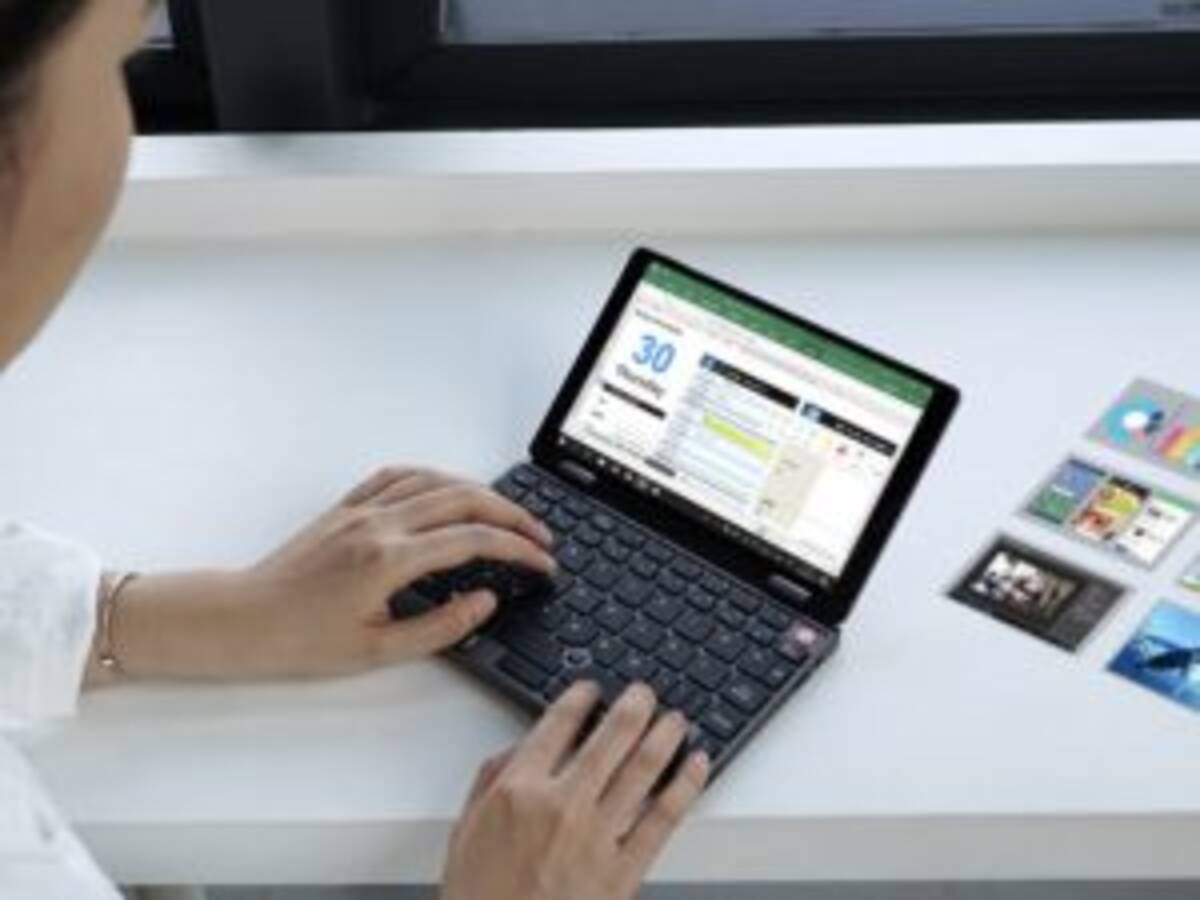 手帳感覚で持ち歩けるミニpc Minibook は日本語キーボードバージョンもある 19年6月21日 エキサイトニュース