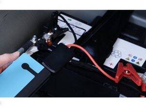 バッテリー上がりを30秒で解決するジャンプスターター パワーローバー はスマホ充電も 年8月6日 エキサイトニュース