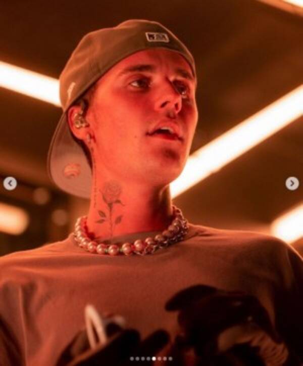 ジャスティン ビーバー 顔の片方が完全に麻痺してるんだ ラムゼイハント症候群であることを告白 22年6月11日 エキサイトニュース