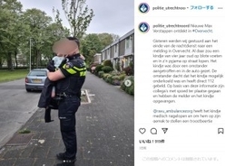 母親の車の鍵を見つけた4歳男児、こっそり1人で運転し停車中の車に衝突（オランダ）