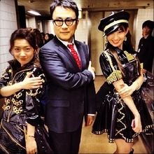 FNS歌謡祭“三谷幸喜×AKB48”のコラボに「放送事故」「破壊力抜群」の声。