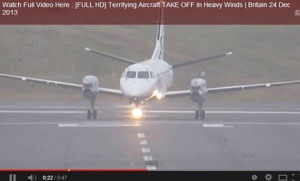 激しい横風に大きくブレながら飛行機が離陸 パイロットに拍手も乗客は怖い 動画あり スコットランド 13年12月26日 エキサイトニュース