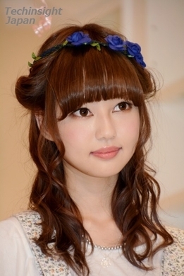 中村雅俊 妻とそっくりの娘 里砂を溺愛 両親のキスシーンに娘は複雑 15年2月日 エキサイトニュース