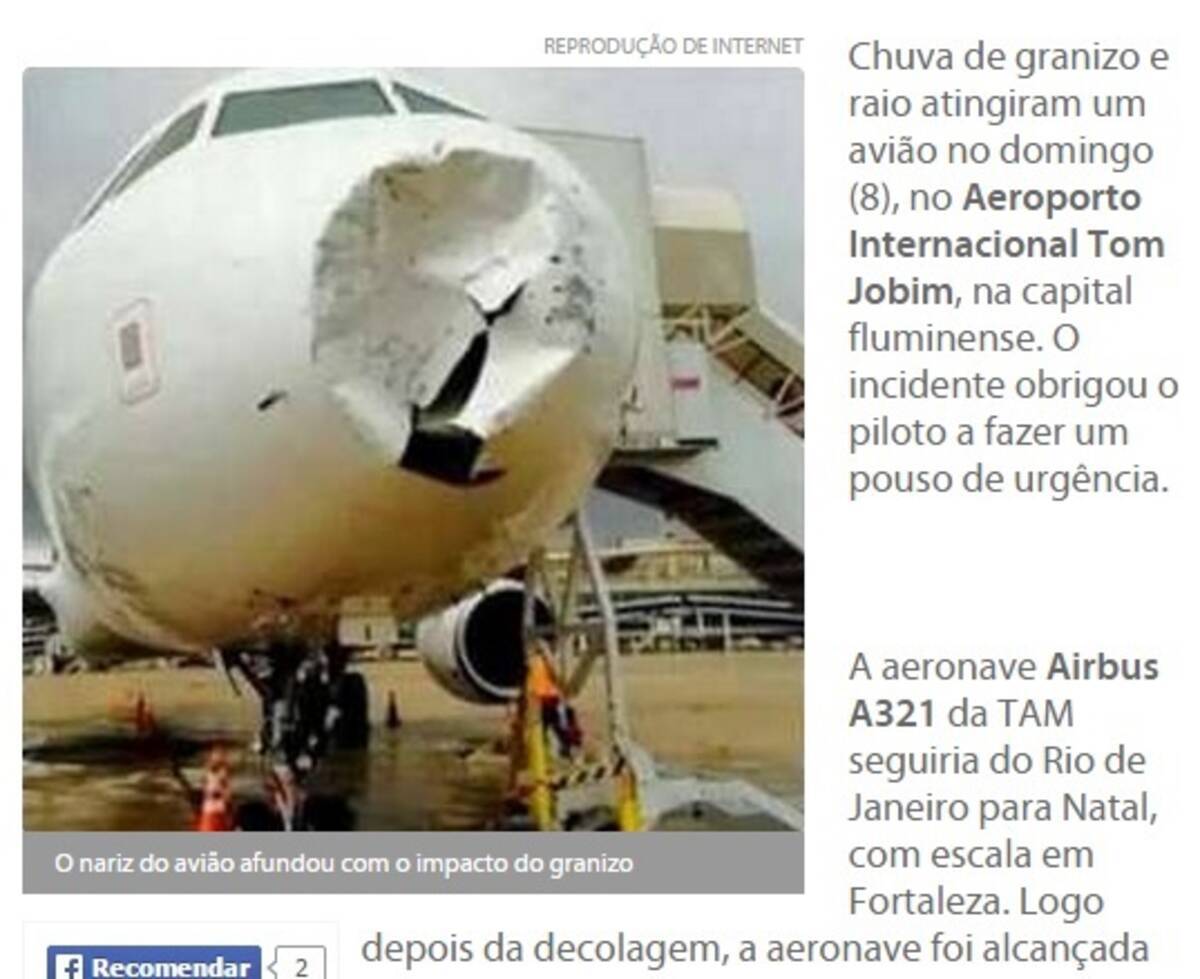 機内乗客が体験した 恐怖の45分間 乱気流中のフライトで 雷とひょうが直撃 ブラジル 15年2月16日 エキサイトニュース