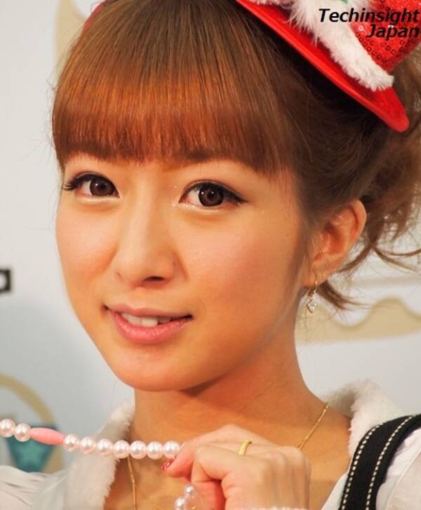 辻希美が保田圭 吉澤ひとみと Loveマシーン 披露 セクシービームは欠席です 15年3月25日 エキサイトニュース