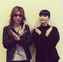秋元梢がX JAPAN・YOSHIKIとのラジオ共演に舞い上がる。「興奮しすぎて泣きそう」