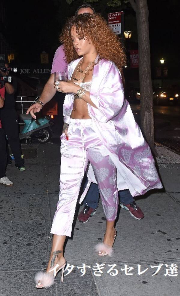 リアーナ ナイトウェア シースルーブラで外出 ファッショントレンドを先取り 15年7月日 エキサイトニュース リアーナ ナイトウェア シースルーブラで外出 ファッショントレンドを先取り 15年7月日 エキサイトニュース