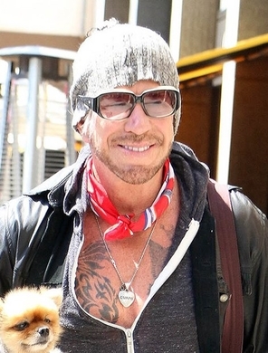 ミッキー ロークがまた整形 手術直後の写真を公開 17年10月11日 エキサイトニュース