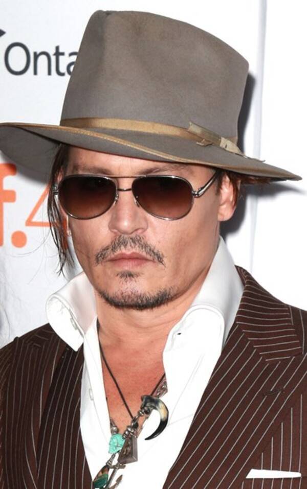 ジョニー デップ ジャック スパロウ役に 酔っ払いのゲイ とクレームも 15年11月11日 エキサイトニュース ジョニー デップ ジャック スパロウ役に 酔っ払いのゲイ とクレームも 15年11月11日 エキサイトニュース