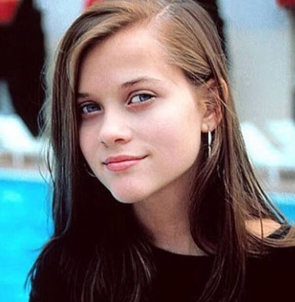 リース ウィザースプーン 25年前の写真公開 15歳で完璧な美しさ 16年1月24日 エキサイトニュース