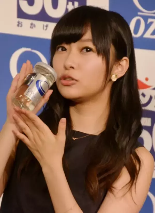 「指原莉乃がHKT48“大人メンバー”と飲み会　まりりは酔って転ぶ」の画像