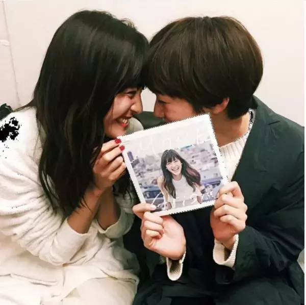 佐藤ありさ＆佐藤栞里　相思相愛“姉妹”ショットが「微笑ましい」