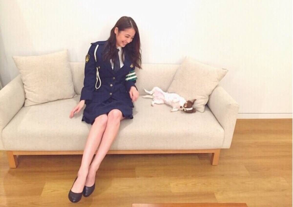 佐々木希が女性警察官役 制服姿に 逮捕されたい の声多数 16年9月13日 エキサイトニュース