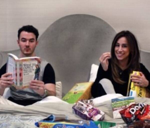 元 ジョナス ブラザーズ のケヴィンに第2子誕生 弟ニックも大喜び 16年10月28日 エキサイトニュース