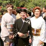 「安倍首相主催の「桜を見る会」で　美川、IKKO、ミッツの迫力3ショット」の画像1