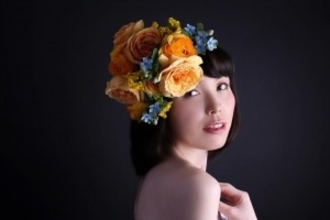 尼神インター誠子、生花を頭に飾り大変身　「ほんこん」から「道重さゆみ」へ