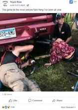 トラックの排気口に頭を突っ込んだ女性を襲った悲劇と幸運（米）