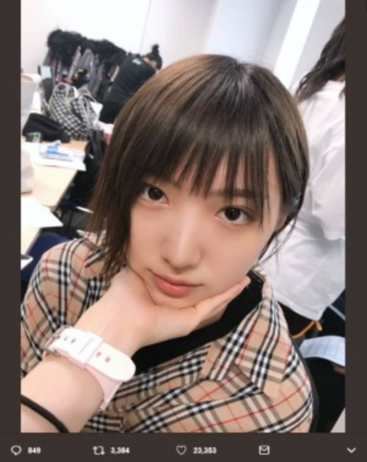 Nmb48山本彩 太田夢莉 あごのせ に意外な反響 瞳に彩ちゃんが 18年8月7日 エキサイトニュース